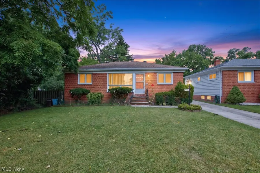5984 Pearl Road, Parma Heights, OH 44130 - #2
