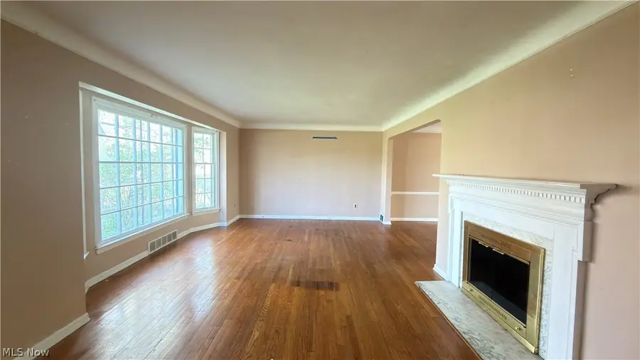 3074 Keswick Road, Shaker Heights, OH 44120 - #3