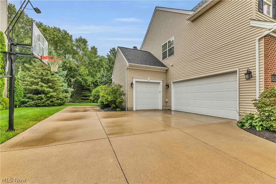 361 Harbor Court, Avon Lake, OH 44012 - #3