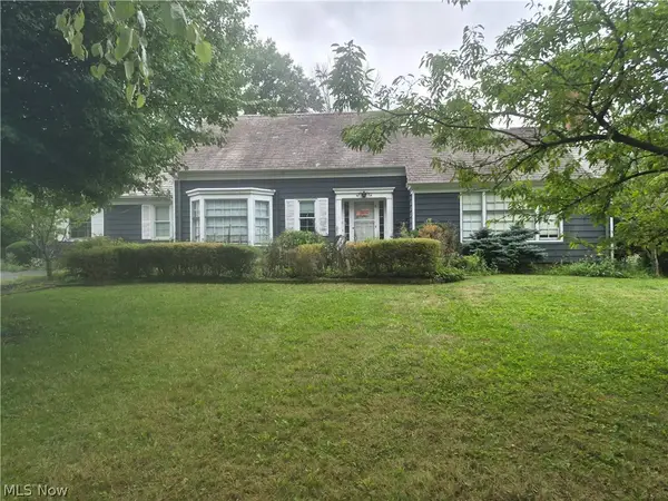 24700 Bryden Road, Beachwood, OH 44122