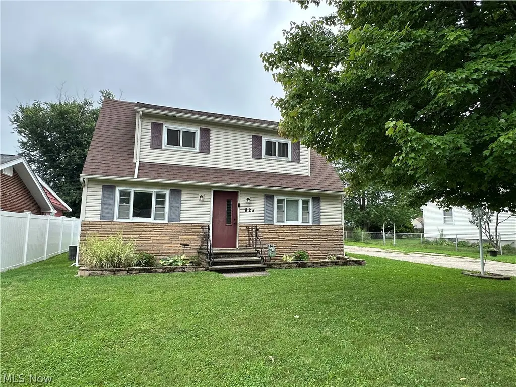 825 Lakewood Beach Drive, Sheffield Lake, OH 44054 - #1