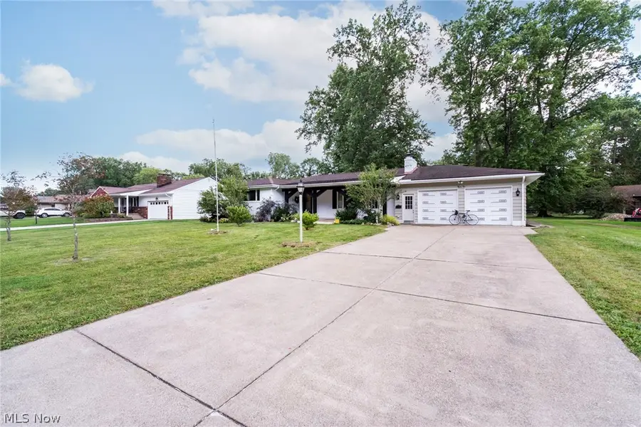 31 Lake Shore Drive, Youngstown, OH 44511 - #3