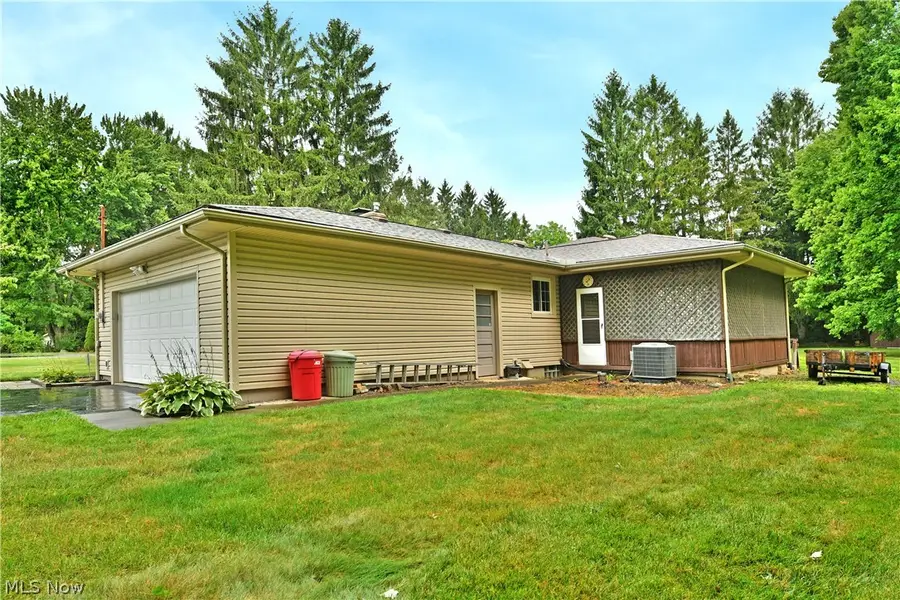 3246 Circle Drive, Cortland, OH 44410 - #3