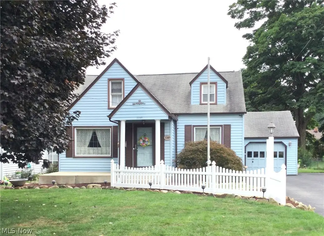 2249 Renwick Drive, Poland, OH 44514 - #1