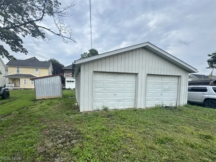 323 S 9th Street, Coshocton, OH 43812 - #2