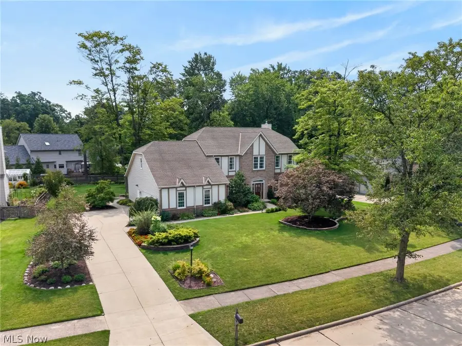 8753 Treetop Trail, Broadview Heights, OH 44147 - #3