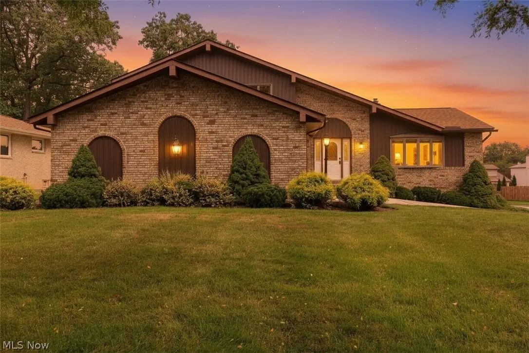 6308 Night Vista Drive, Parma, OH 44129 - #1