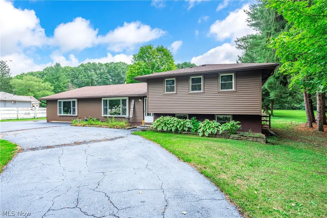 15038 Alexander Road, Walton Hills, OH 44146 - #1