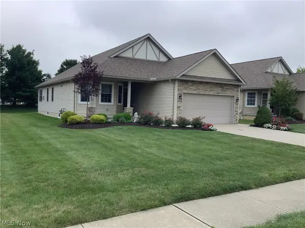 1123 Hunting Hollow, Grafton, OH 44044