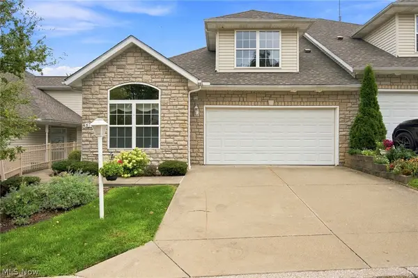 6797 Rolling Meadow Drive, Cleveland, OH 44134