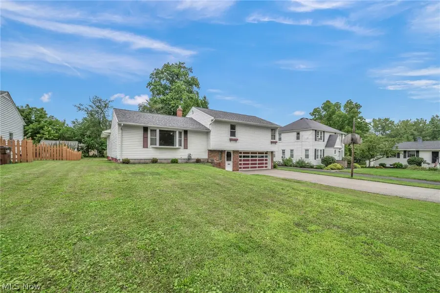 131 Yunker Court, Elyria, OH 44035 - #3