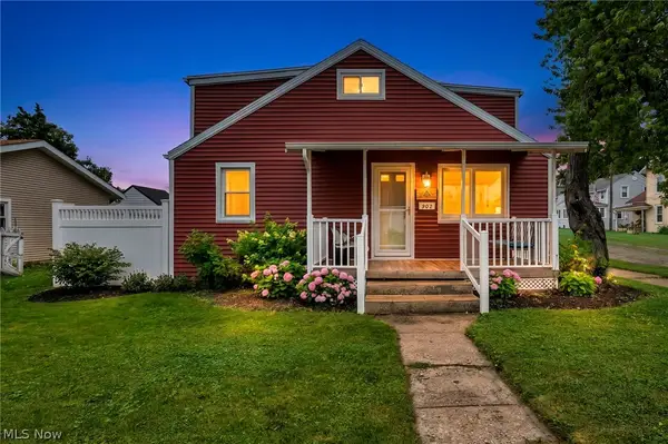 902 E 2nd Street, Port Clinton, OH 43452