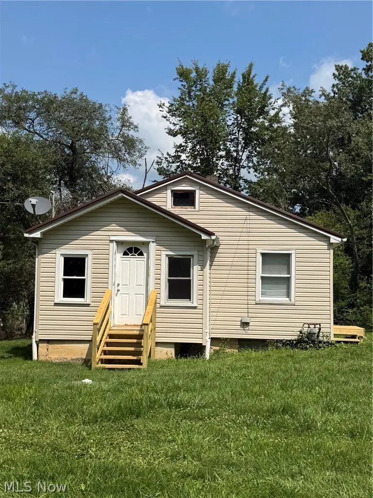 4966 Collins Drive, Newton Falls, OH 44444 - #1