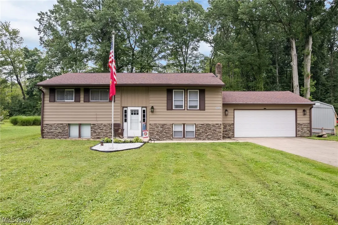 5511 Donner Drive, New Franklin, OH 44216 - #1