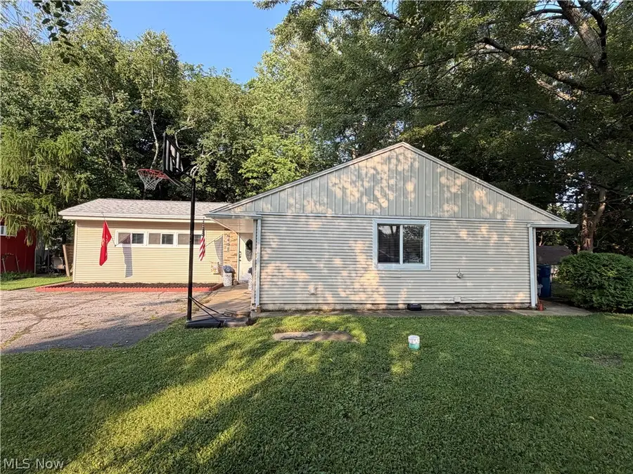 6407 Newland Road, Parma Heights, OH 44130 - #2