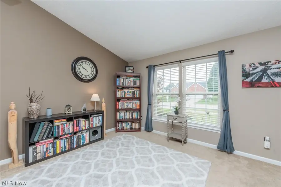 5410 Fountain Circle, North Ridgeville, OH 44039 - #2