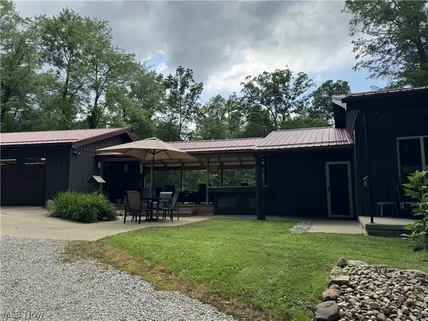 6779 N Park Avenue, Bristolville, OH 44402
