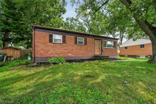 2514 Regentview Ne Street, Canton, OH 44705