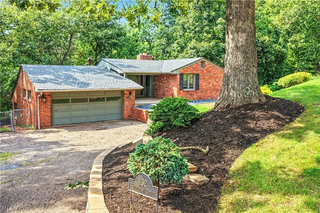 132 Hillcrest Drive, Marietta, OH 45750 - #1