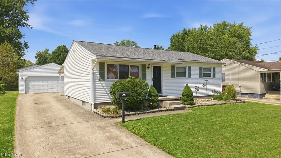 664 Burdie Drive, Hubbard, OH 44425 - #2