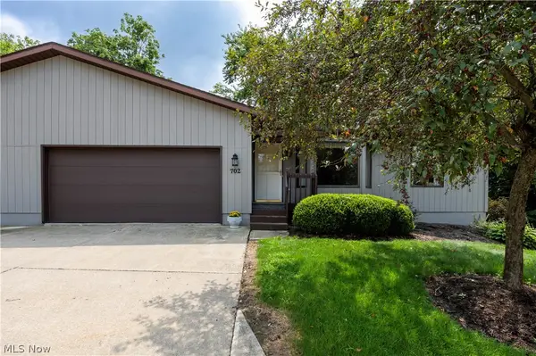 1825 Paradise Road #702, Orrville, OH 44667