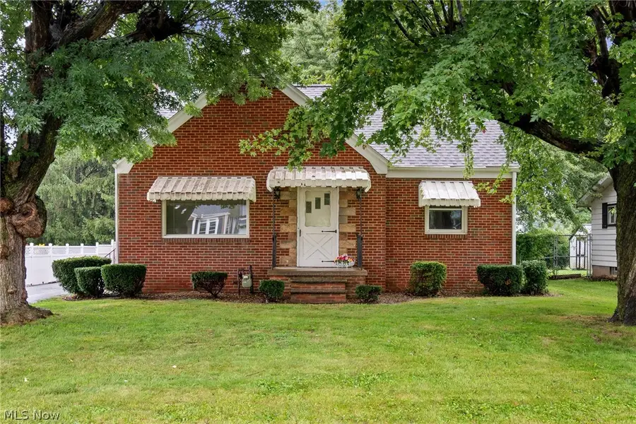 4630 Cleveland S Avenue, Canton, OH 44707 - #3