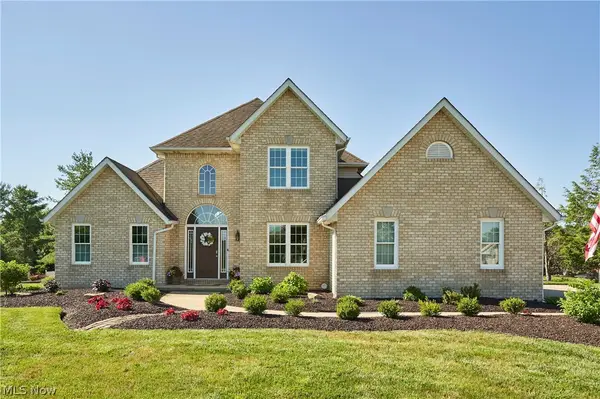 7950 Loriwood Nw Circle, Massillon, OH 44646