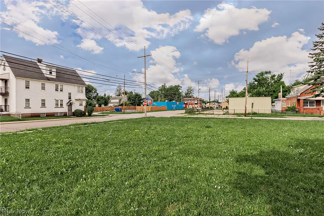 3741 E 143rd Street, Cleveland, OH 44120 - #1