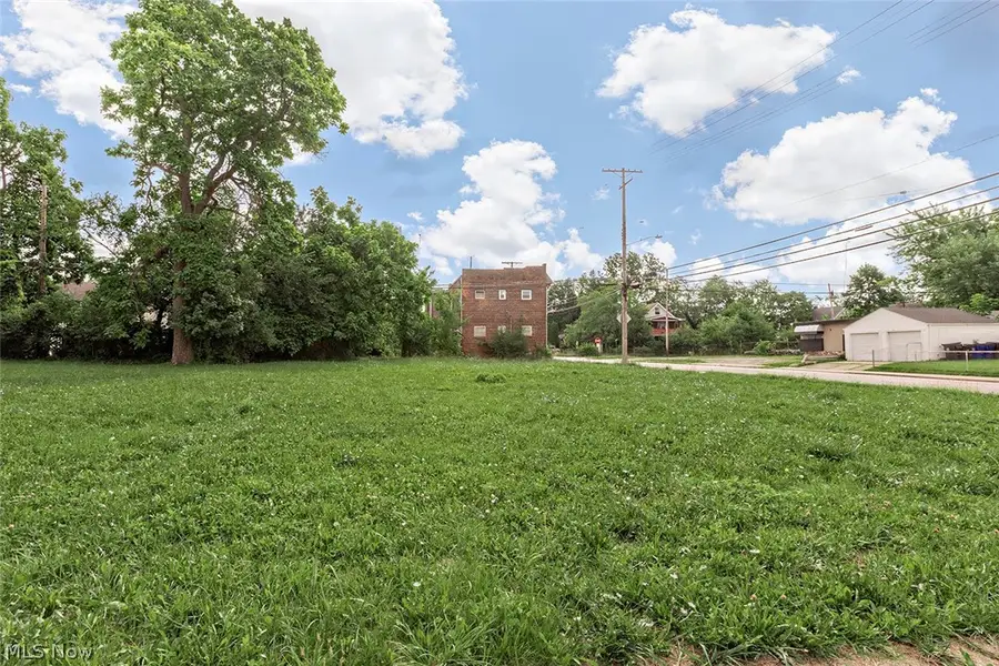 3741 E 143rd Street, Cleveland, OH 44120 - #2