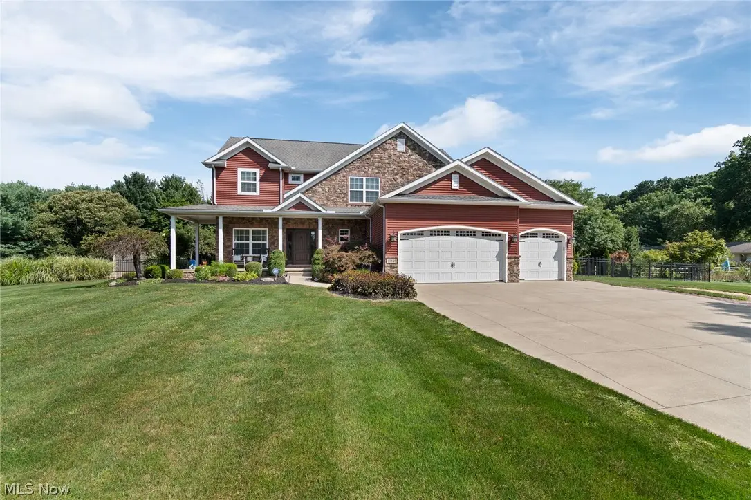 13345 Williamsburg Nw Avenue, Uniontown, OH 44685 - #1