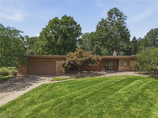1111 Singing Brook Nw Avenue, Massillon, OH 44646