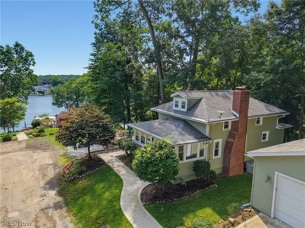 242 Uhl Drive, Portage Lakes, OH 44319 - #1