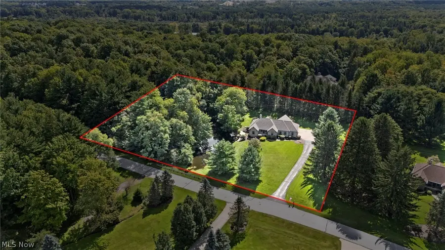 11735 Tall Pines Drive, Chardon, OH 44024 - #2