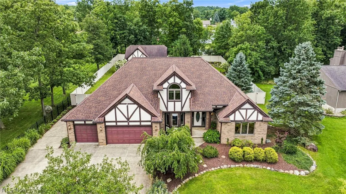 10160 Hobby Horse Lane, Mentor, OH 44060 - #1