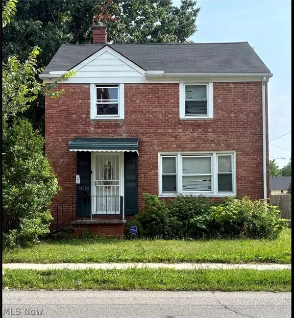 14502 Milverton Road, Cleveland, OH 44120