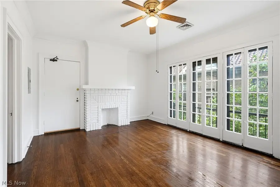 2473 Overlook Road #4, Cleveland Heights, OH 44106 - #3
