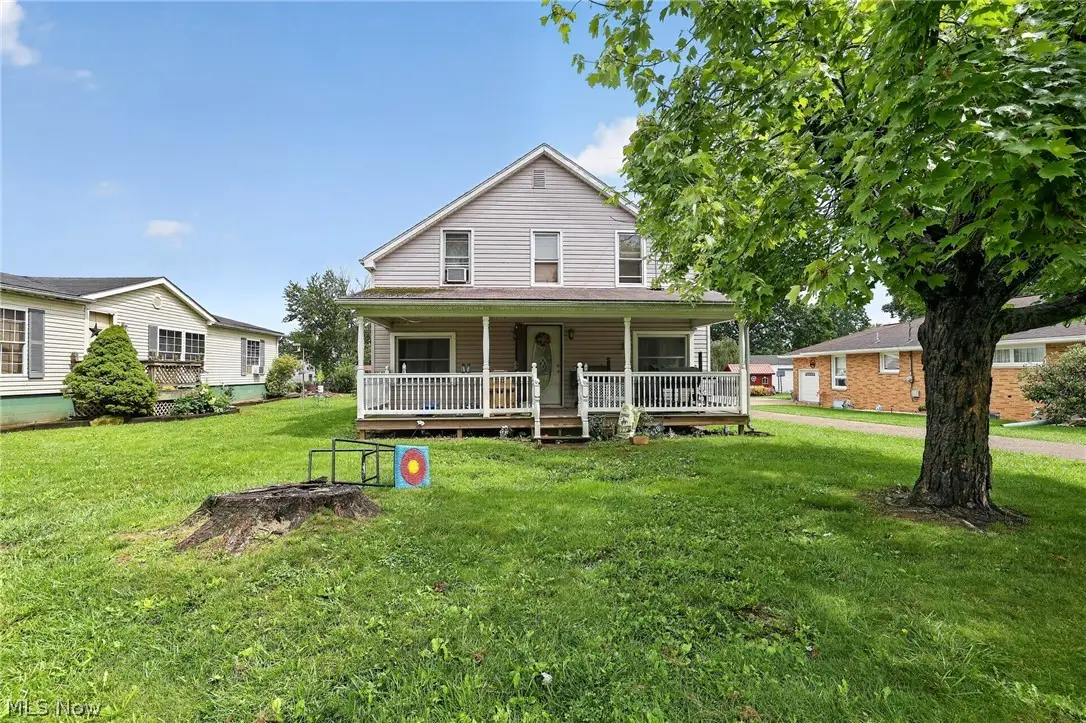 620 Lincoln Nw Avenue, Carrollton, OH 44615 - #1