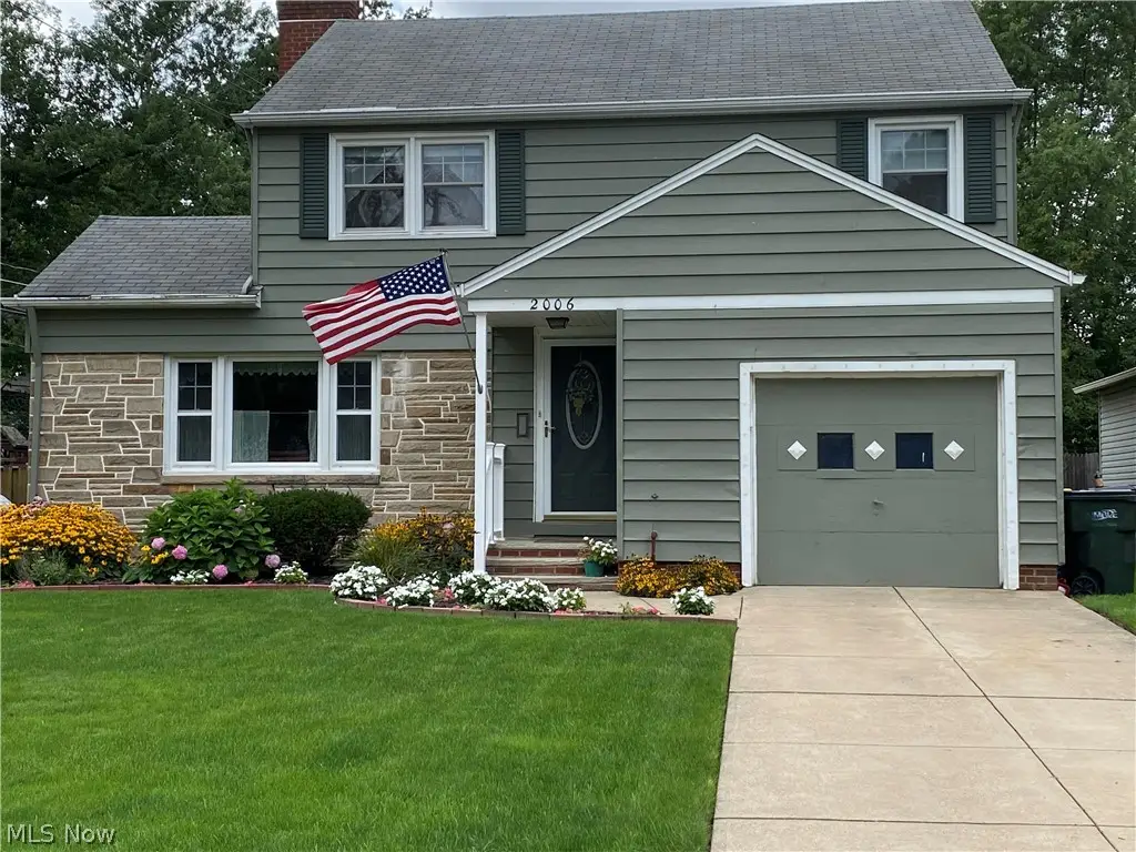 2006 Campus Road, South Euclid, OH 44121 - #1