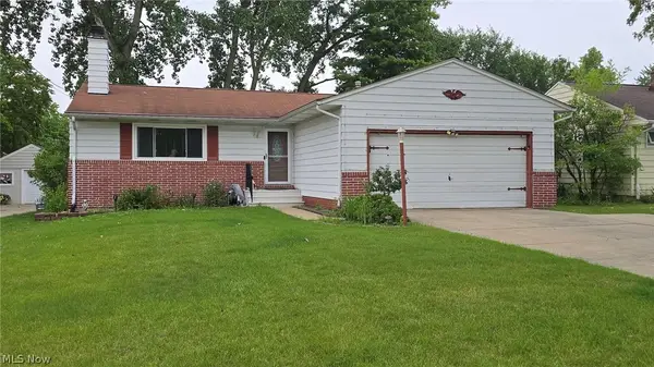 18290 Whitney Road, Strongsville, OH 44149
