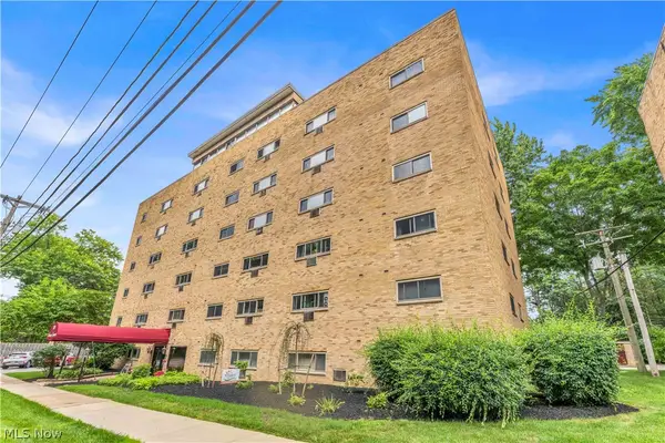 101 S Rocky River Drive #407, Berea, OH 44017