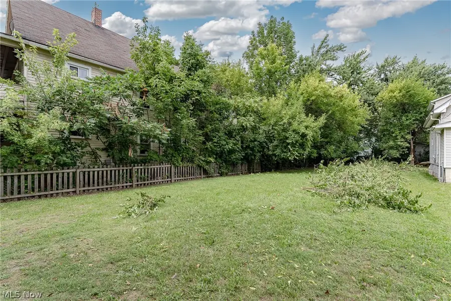 16211 Arcade Avenue, Cleveland, OH 44110 - #2
