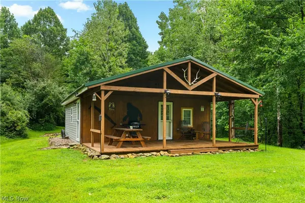 17881 Horseshoe Bend E Road, Newcomerstown, OH 43832