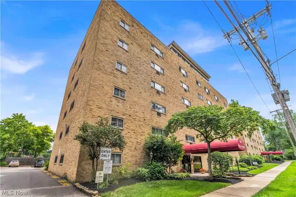 115 S Rocky River Drive #306, Berea, OH 44017