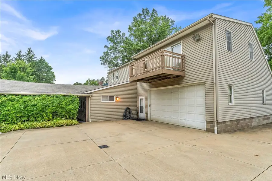 10037 W Sprague Road, North Royalton, OH 44133 - #3