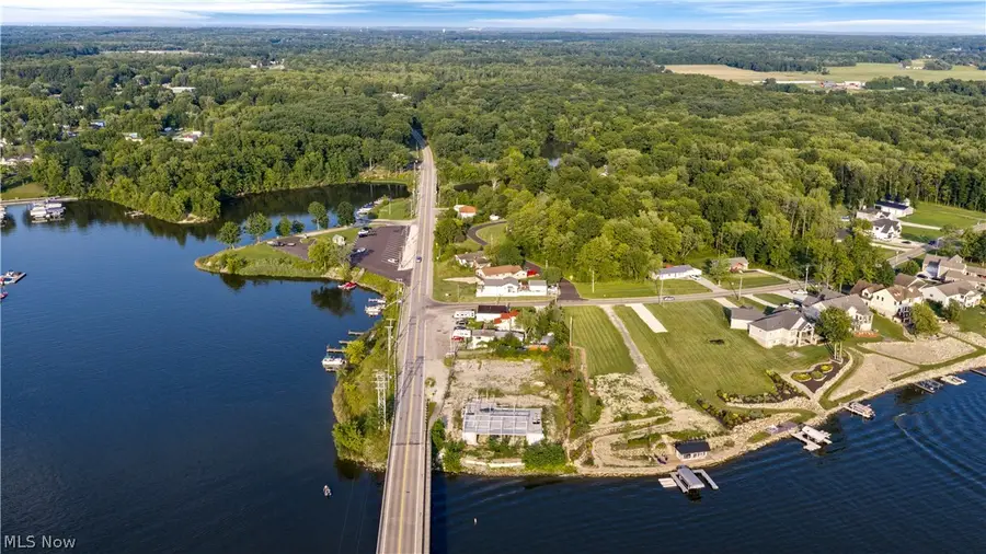 17000 Mahoning Avenue, Lake Milton, OH 44429 - #2