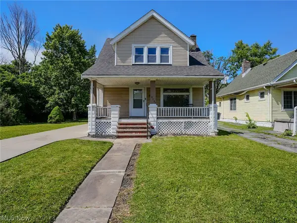 9725 Parkview Avenue, Garfield Heights, OH 44125