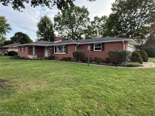 1104 S Broadway Street, New Philadelphia, OH 44663