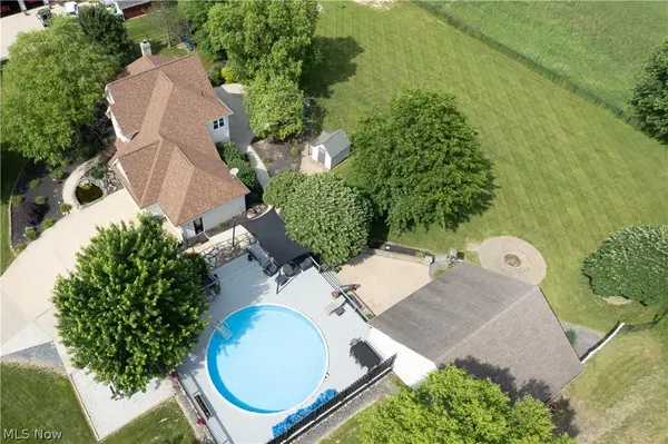 4456 Maplegrove Avenue, Louisville, OH 44641