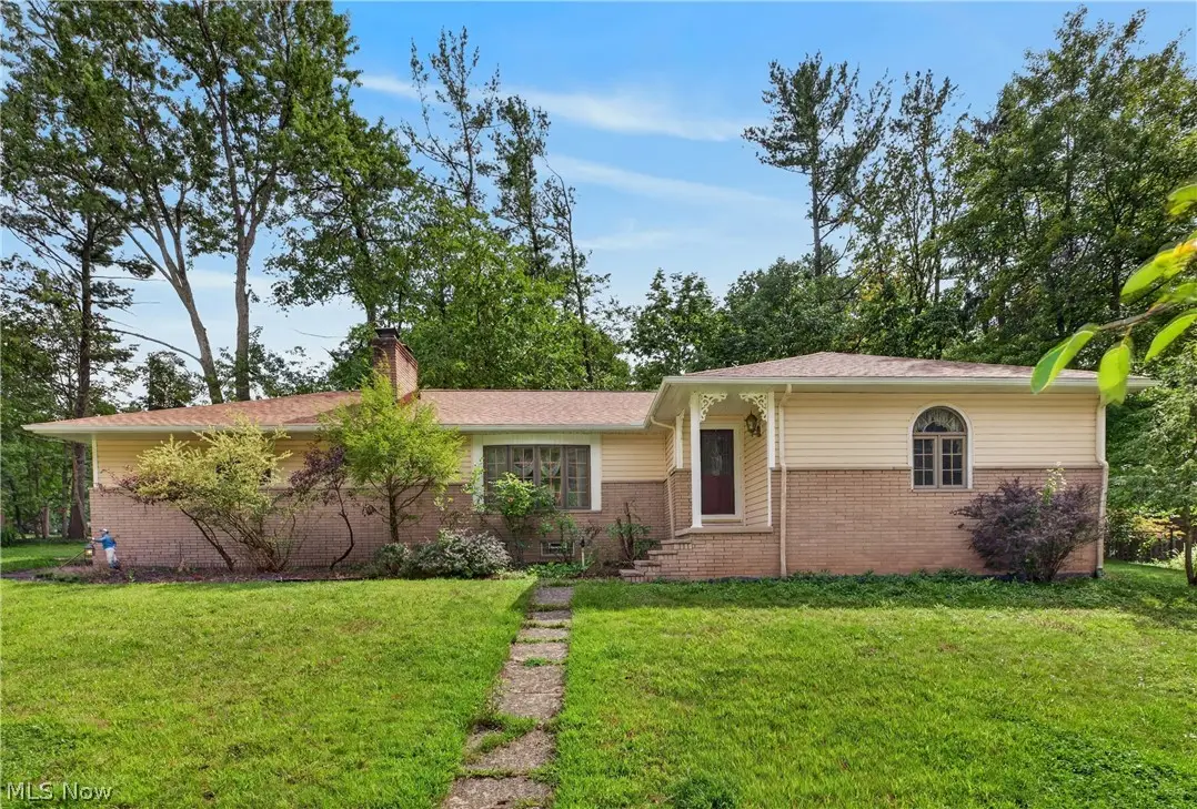 1164 Edgecliff Drive, Bedford, OH 44146 - #1