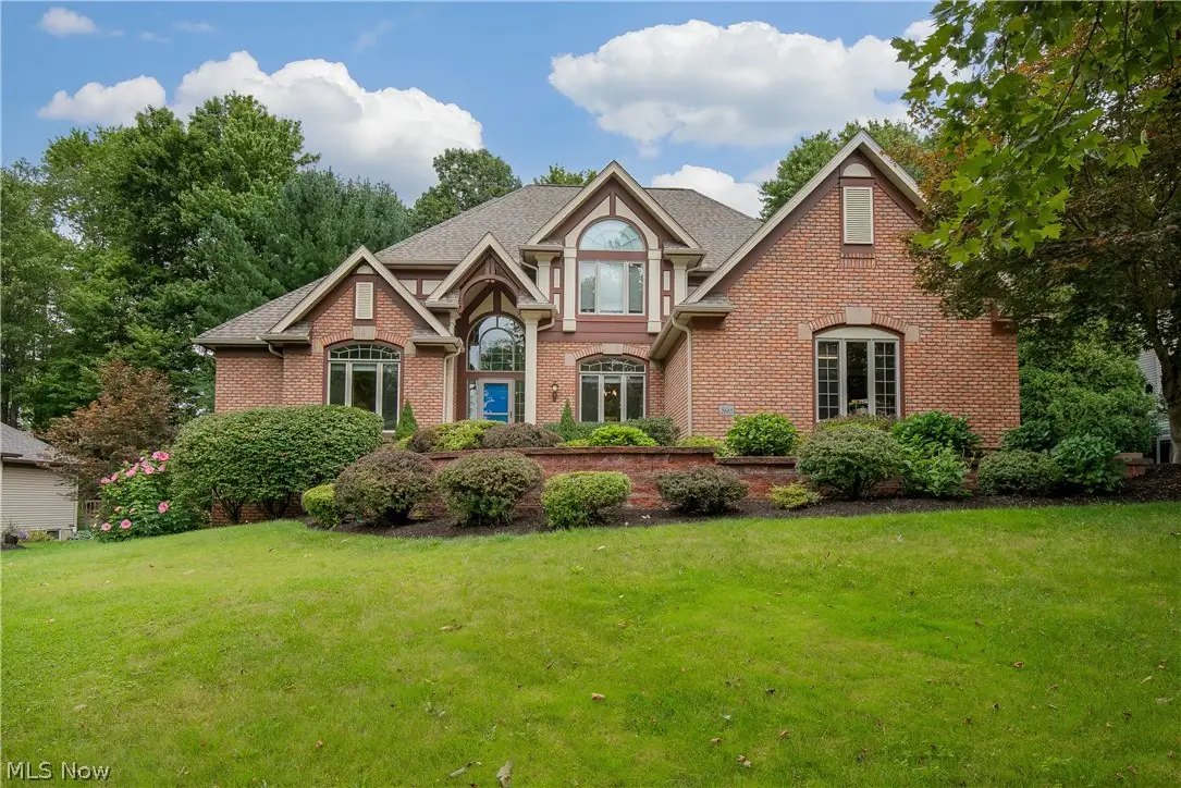 2665 Deer Ridge Run, Cuyahoga Falls, OH 44223 - #1